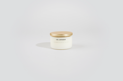 Bougie à la cire de soja Lime + Lemongrass avec couvercle doré